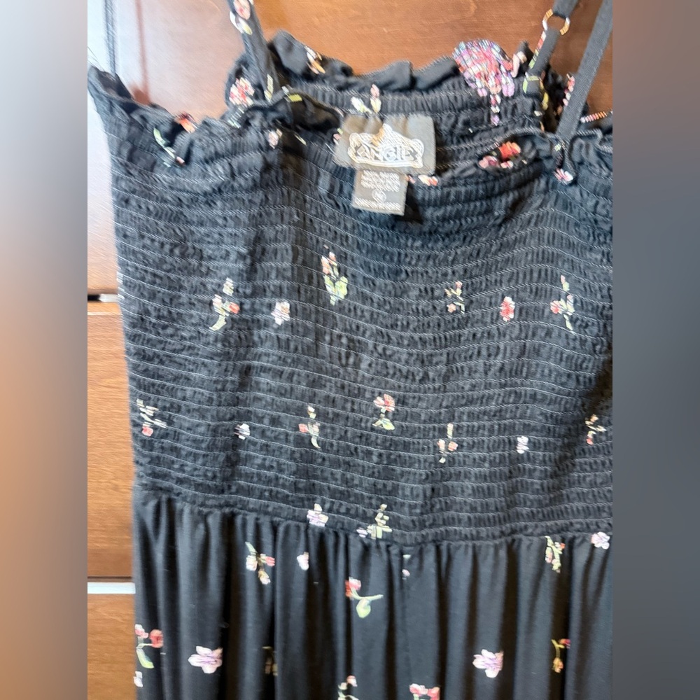 Angie Black Floral Maxi Dress - Picture 5 of 6